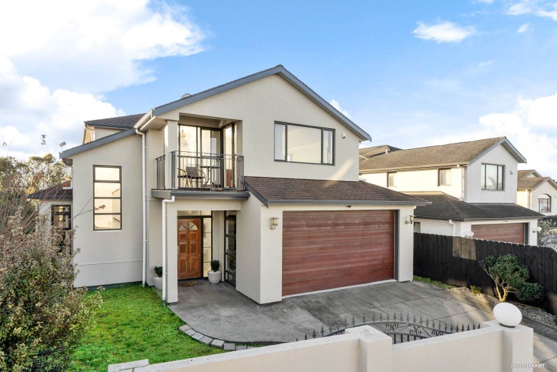 151C Hobsonville Road, West Harbour, Auckland - Carousel 1