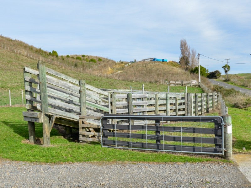 1275 Maraetotara Road, Havelock North - Carousel 26