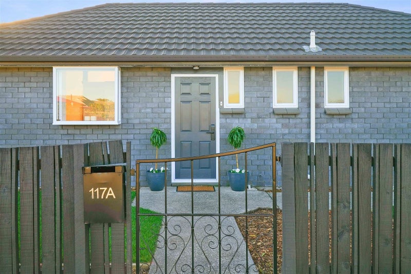 1/117 Foremans Road, Islington, Christchurch - Carousel 1