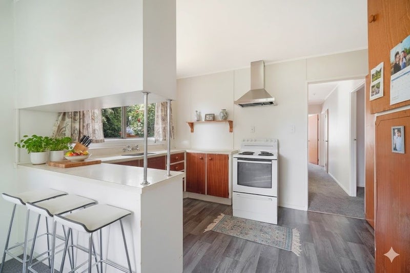 15 Montego Place, Weymouth, Auckland - Carousel 11