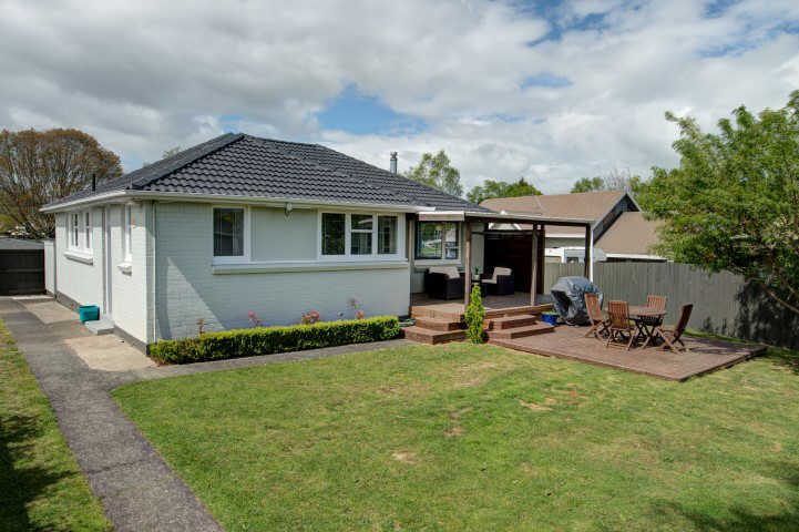 7 Gordon Street, Hillcrest, Hamilton - Carousel 2