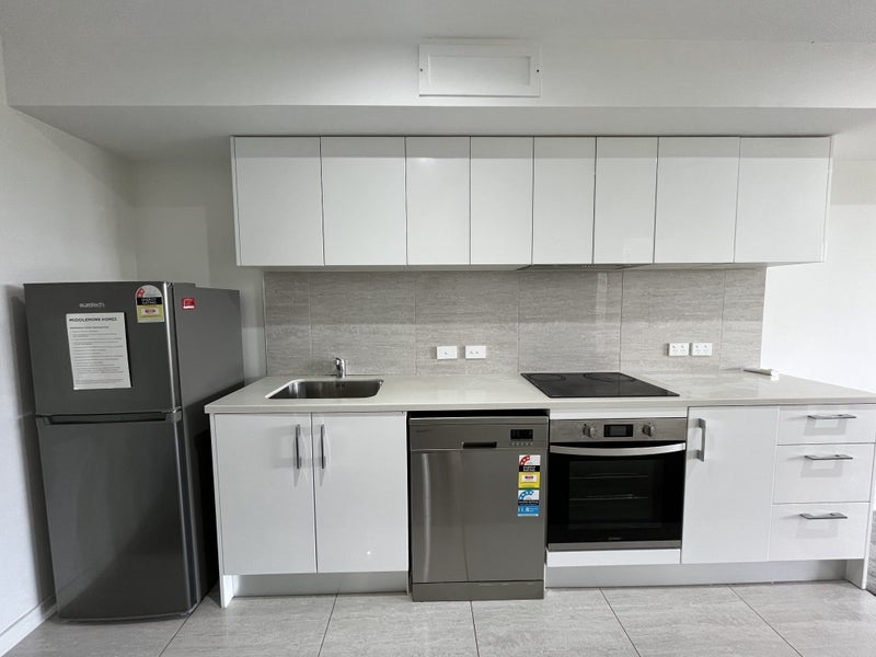 112/8 Gray Avenue, Mangere East, Auckland - Carousel 2