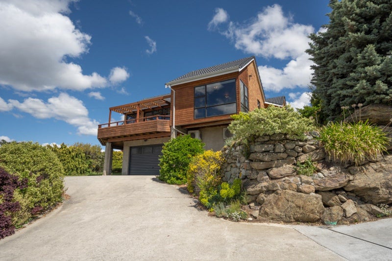 18 Earnscleugh Road, Bridge Hill, Alexandra - Carousel 1