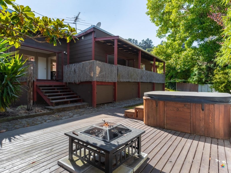 676 Main Road North, Te Marua, Upper Hutt - Carousel 1