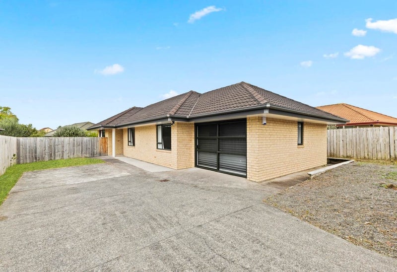 9 Glen Osborne Terrace, Flat Bush, Auckland - Carousel 1