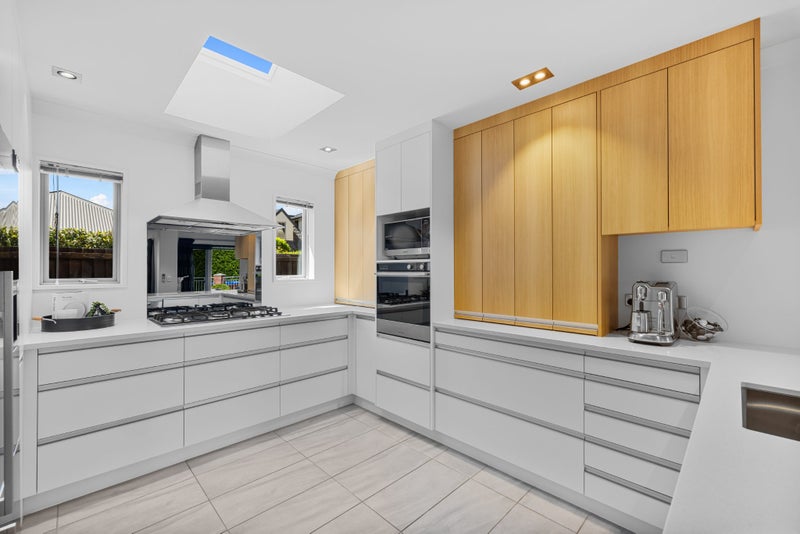 34 Birkdale Drive, Shirley, Christchurch - Carousel 2