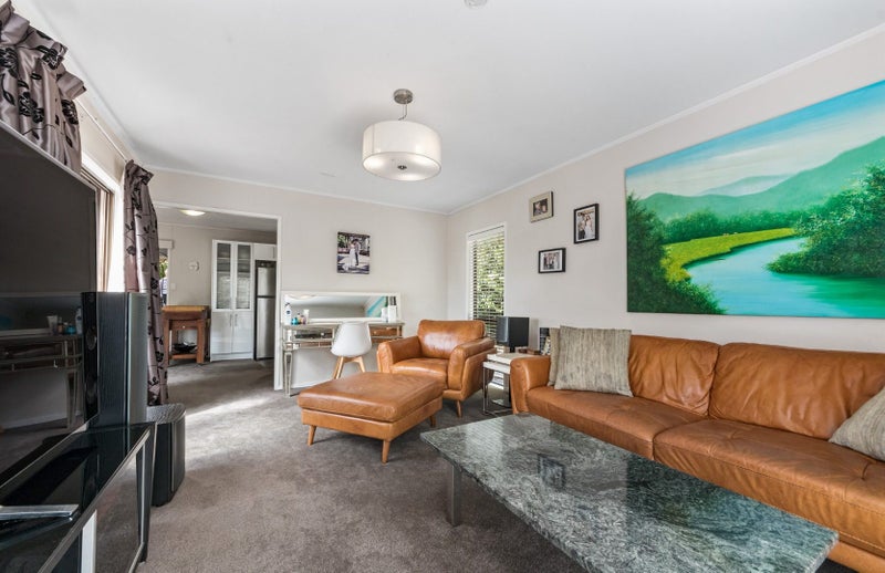 21 Oreil Avenue, West Harbour, Auckland - Carousel 2