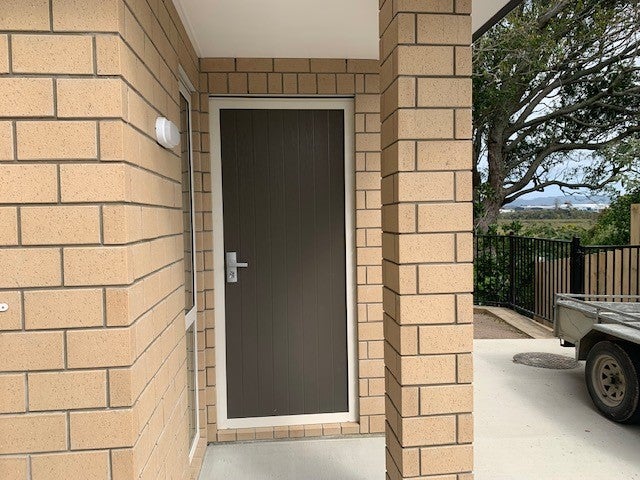 46 Fir Street, Waterview, Auckland - Carousel 2