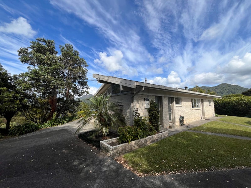 1071 Huia Road, Huia, Auckland - Carousel 1