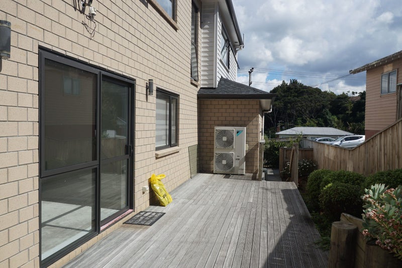 83A Lake Road, Northcote, Auckland - Carousel 28