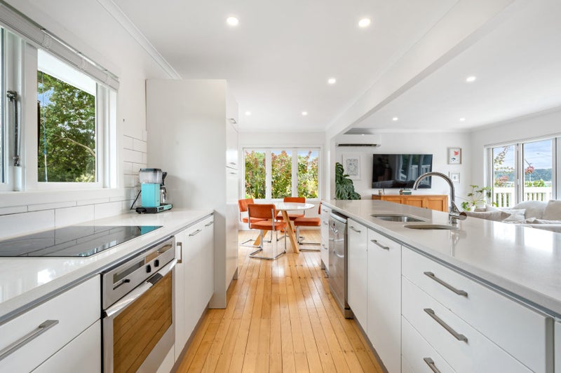 407A Main Road, Huapai, Kumeu - Carousel 2