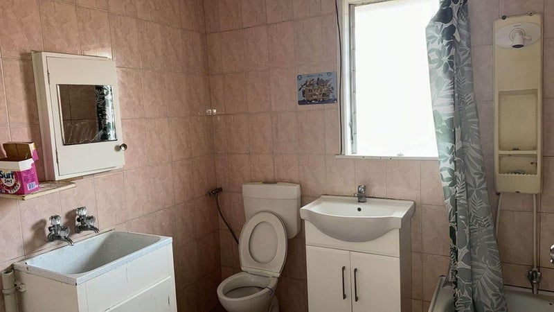 3/133 Titirangi Road, New Lynn, Auckland - Carousel 8