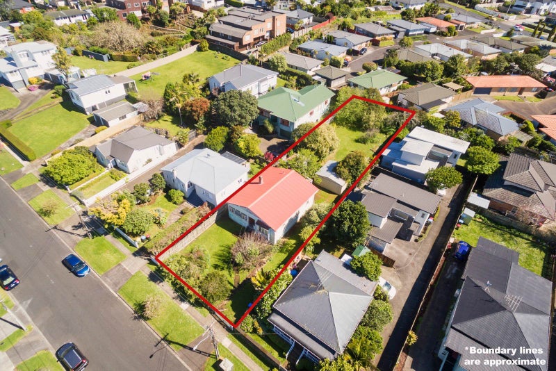 36 Heretaunga Avenue, Onehunga, Auckland - Carousel 1