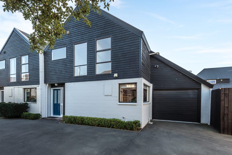 2/27 Shrewsbury Street, Merivale, Christchurch - Carousel 1