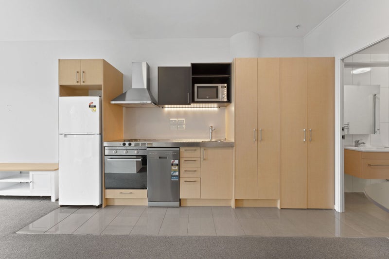 604/17 Putney Way, Manukau, Auckland - Carousel 2