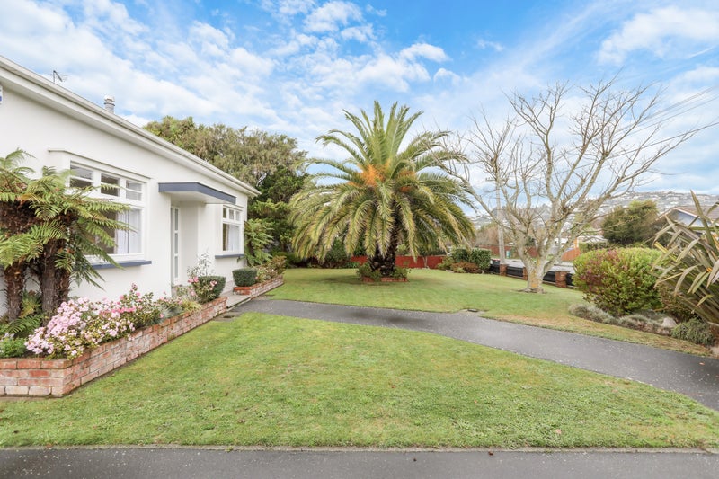 17 Sandwich Road, Beckenham, Christchurch - Carousel 2