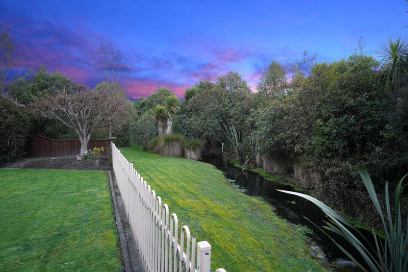 36 Aylsham Lane, Casebrook, Christchurch - Carousel 19