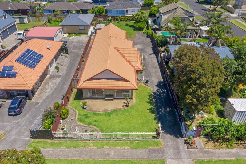 50 Waimai Avenue, Weymouth, Auckland - Carousel 2