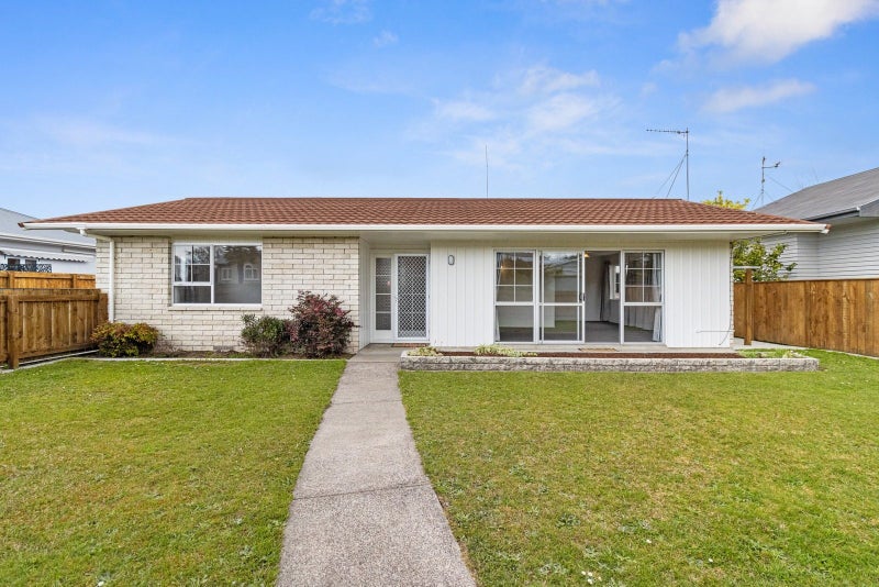 7B Hinau Street, Maeroa, Hamilton - Carousel 1