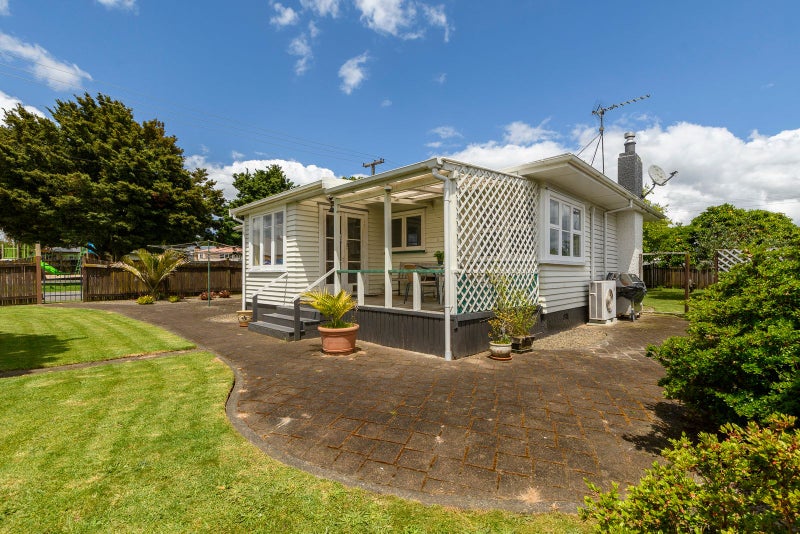 1 Tyrone Street, Greerton, Tauranga - Carousel 2