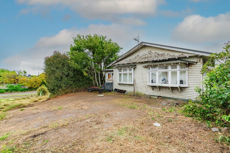 211 Woodham Road, Linwood, Christchurch - Carousel 1