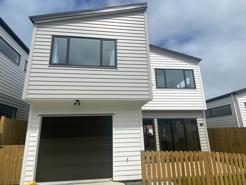 20C Batkin Road, New Windsor, Auckland - Carousel 1