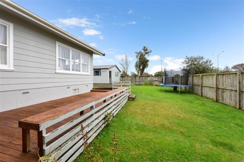 71 Fairview Street, Fairview Downs, Hamilton - Carousel 17