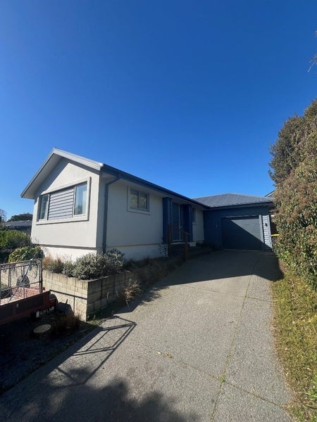 7B Burnbrae Street, Saint Martins, Christchurch - Carousel 1