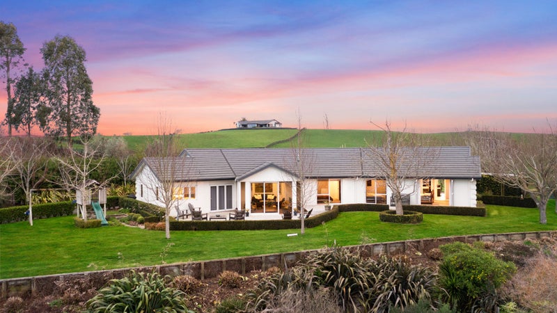 2/234 Gillard Road, Ngahinapouri - Carousel 29