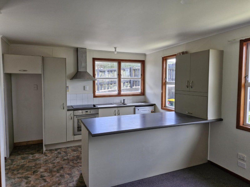 34 Belair Avenue, Blagdon, New Plymouth - Carousel 1