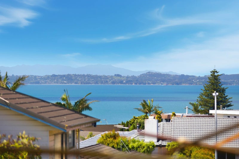182 Bucklands Beach Road, Bucklands Beach, Auckland - Carousel 2
