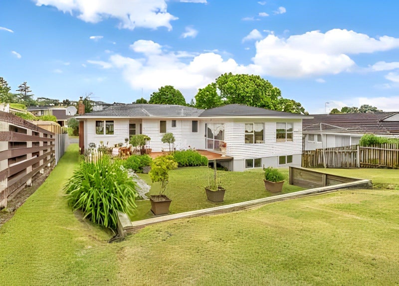 5 Opal Avenue, Pakuranga, Auckland - Carousel 2