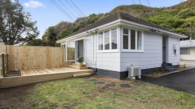 4/17 Kowhai Street, Naenae, Lower Hutt - Carousel 1