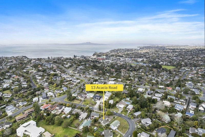 13 Acacia Road, Torbay, Auckland - Carousel 19