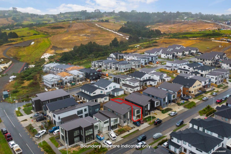 4A Christella Street, Flat Bush, Auckland - Carousel 18