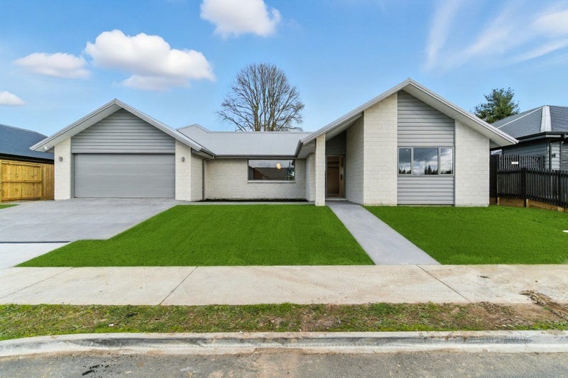 3 Hauhake Terrace, Leamington, Cambridge - Carousel 1