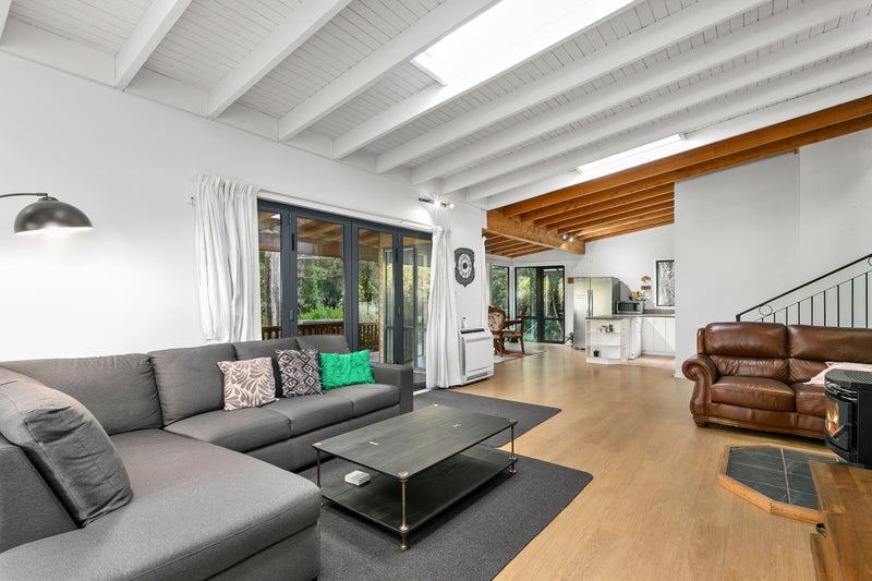 91 Coast Road, Warrington - Carousel 1