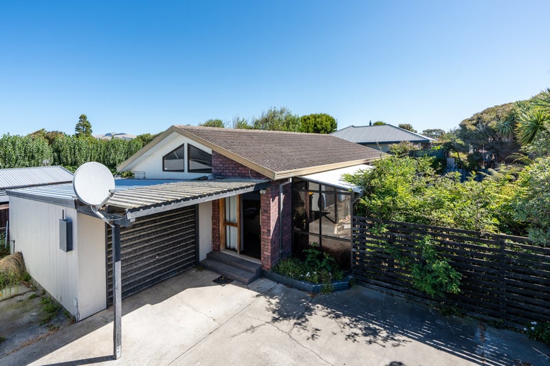 2/218 Pine Avenue, South New Brighton, Christchurch - Carousel 1