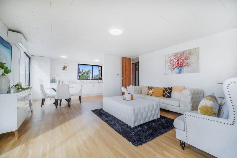 15 Justamere Place, Weymouth, Auckland - Carousel 2