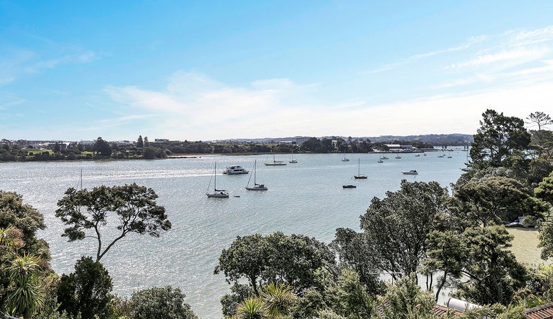 38 Oruamo Place, Beach Haven, Auckland - Carousel 1