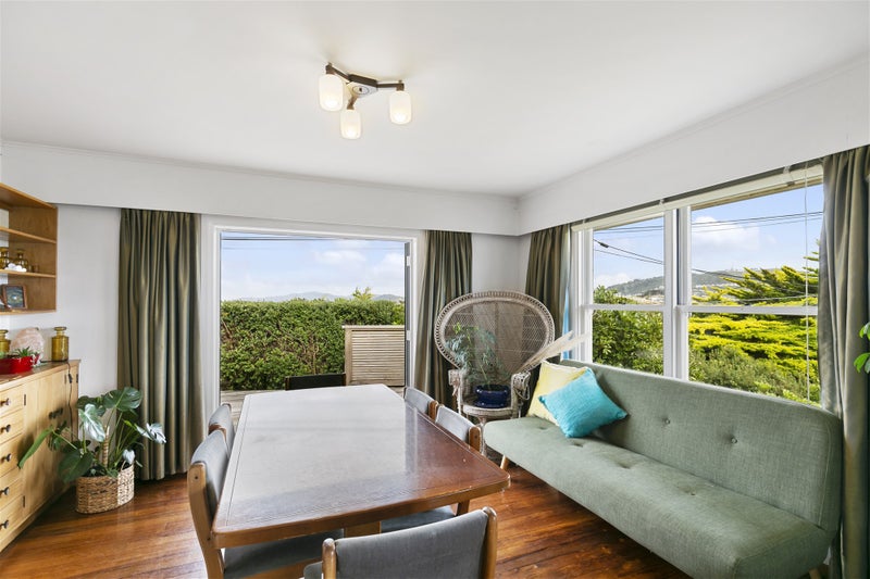 105 Black Rock Road, Newlands, Wellington - Carousel 2