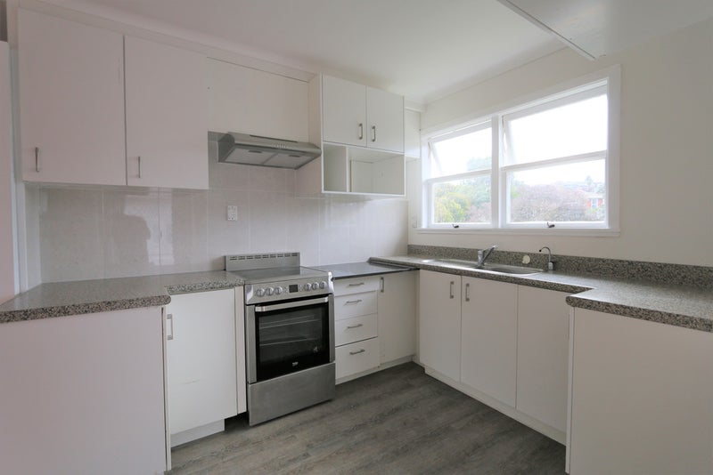 16 Queenstown Road, Hillsborough, Auckland - Carousel 2