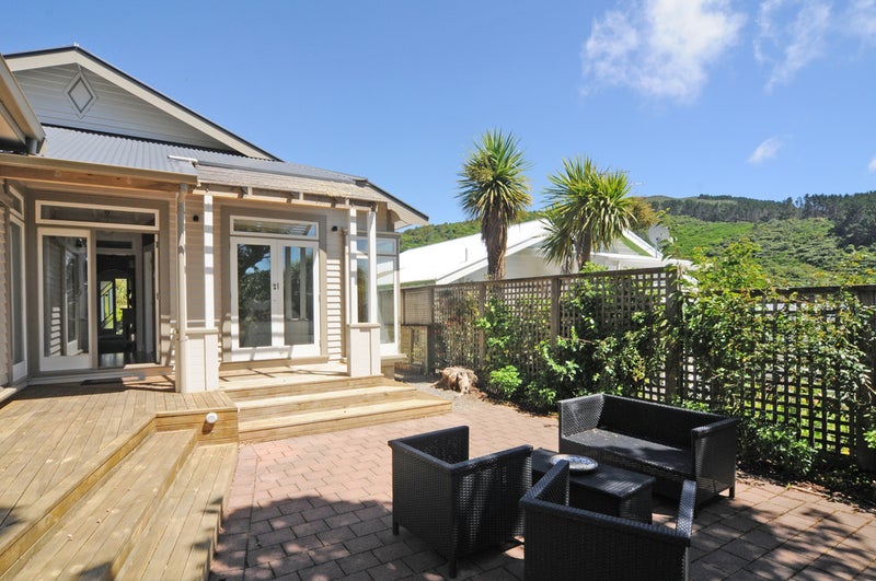 58 Nottingham Street, Karori, Wellington - Carousel 2