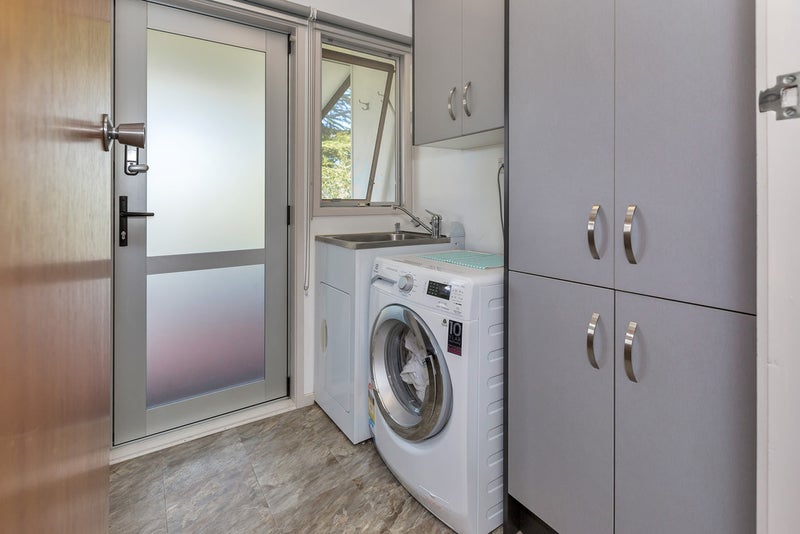 60 Paramount Parade, Tikipunga, Whangarei - Carousel 23