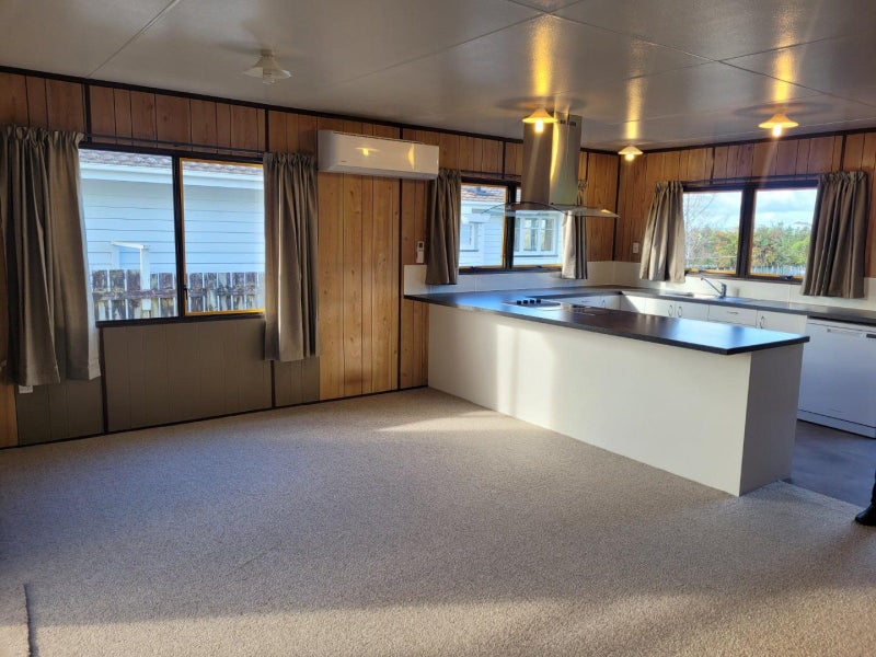 513 Mangorei Road, Highlands Park, New Plymouth - Carousel 2