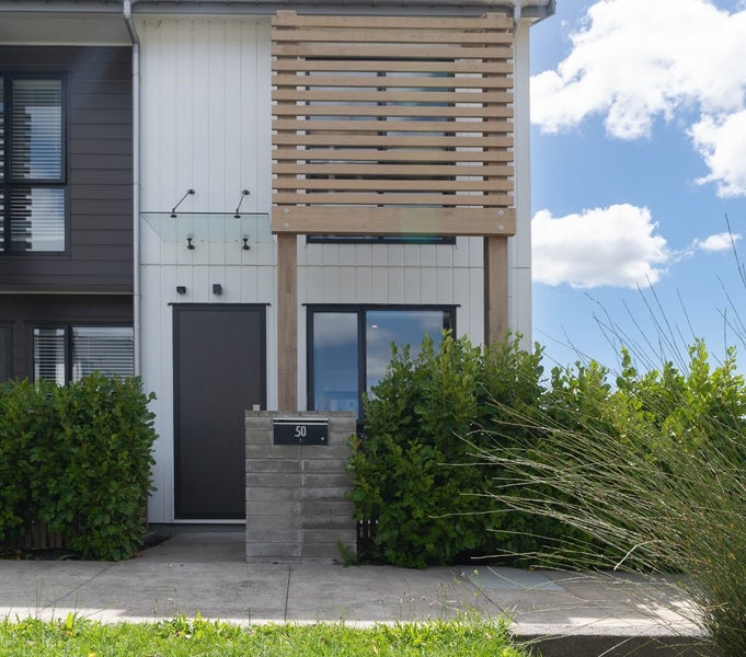 50 Pukewhero Rise, Westgate, Auckland - Carousel 1