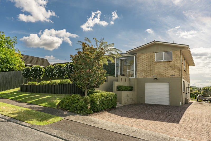 12 Salmond Place, Dinsdale, Hamilton - Carousel 1