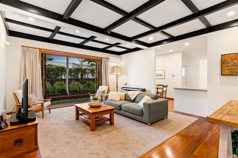 6A Paddington Street, Glen Innes, Auckland - Carousel 2