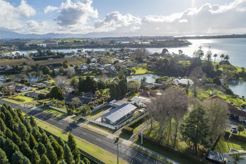 22 Wallace Road, Te Puna, Tauranga - Carousel 1
