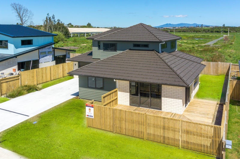 10 Tekapo Road, Baverstock, Hamilton - Carousel 2